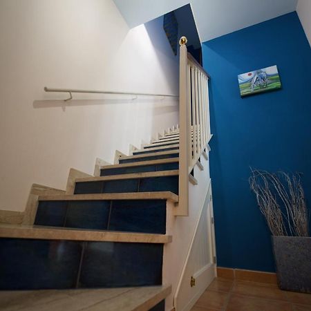Casa Rural Blue Moon Guest House Cazalla de la Sierra Ngoại thất bức ảnh