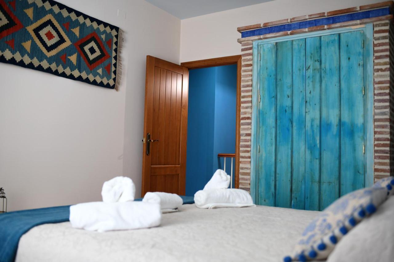 Casa Rural Blue Moon Guest House Cazalla de la Sierra Ngoại thất bức ảnh